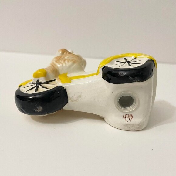 Vintage Cat Family Kitten on Scooter Salt and Pepper Shaker Set Japan - Picture 5 of 16